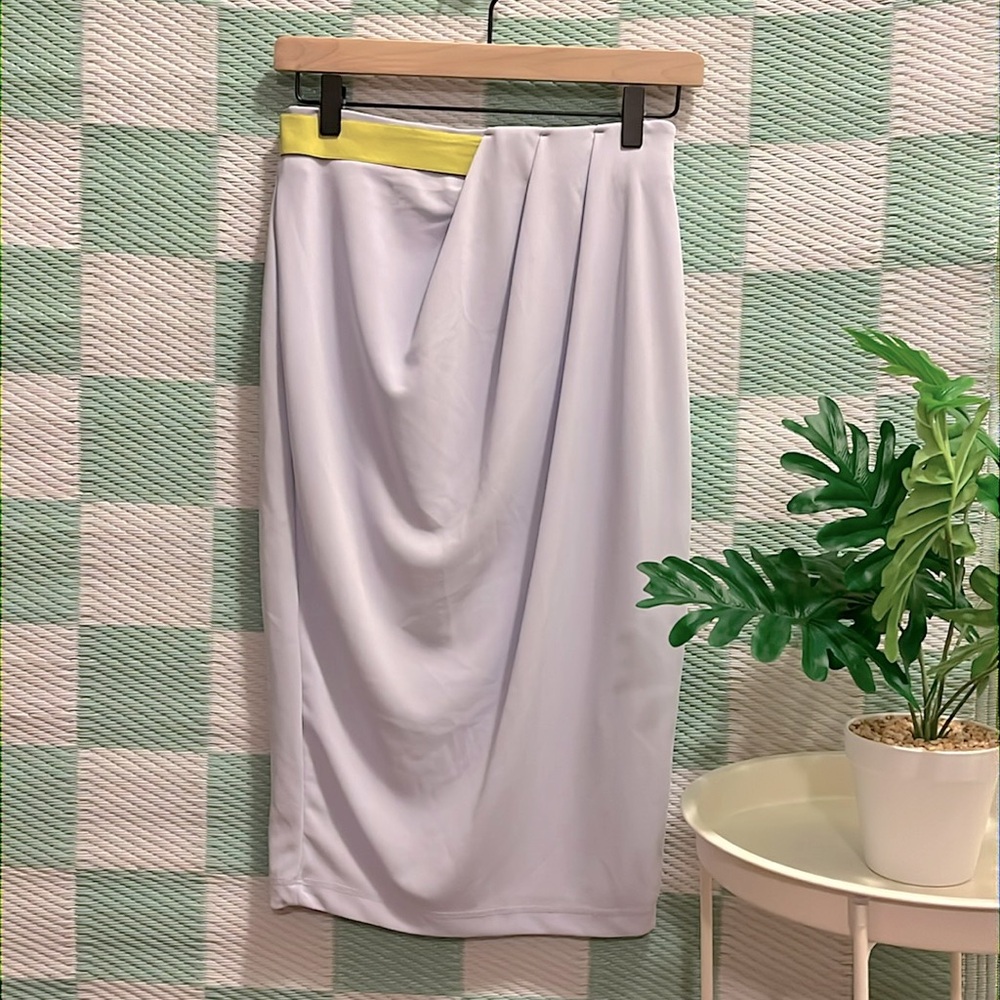 H&M Lavender Pencil Skirt Size 6